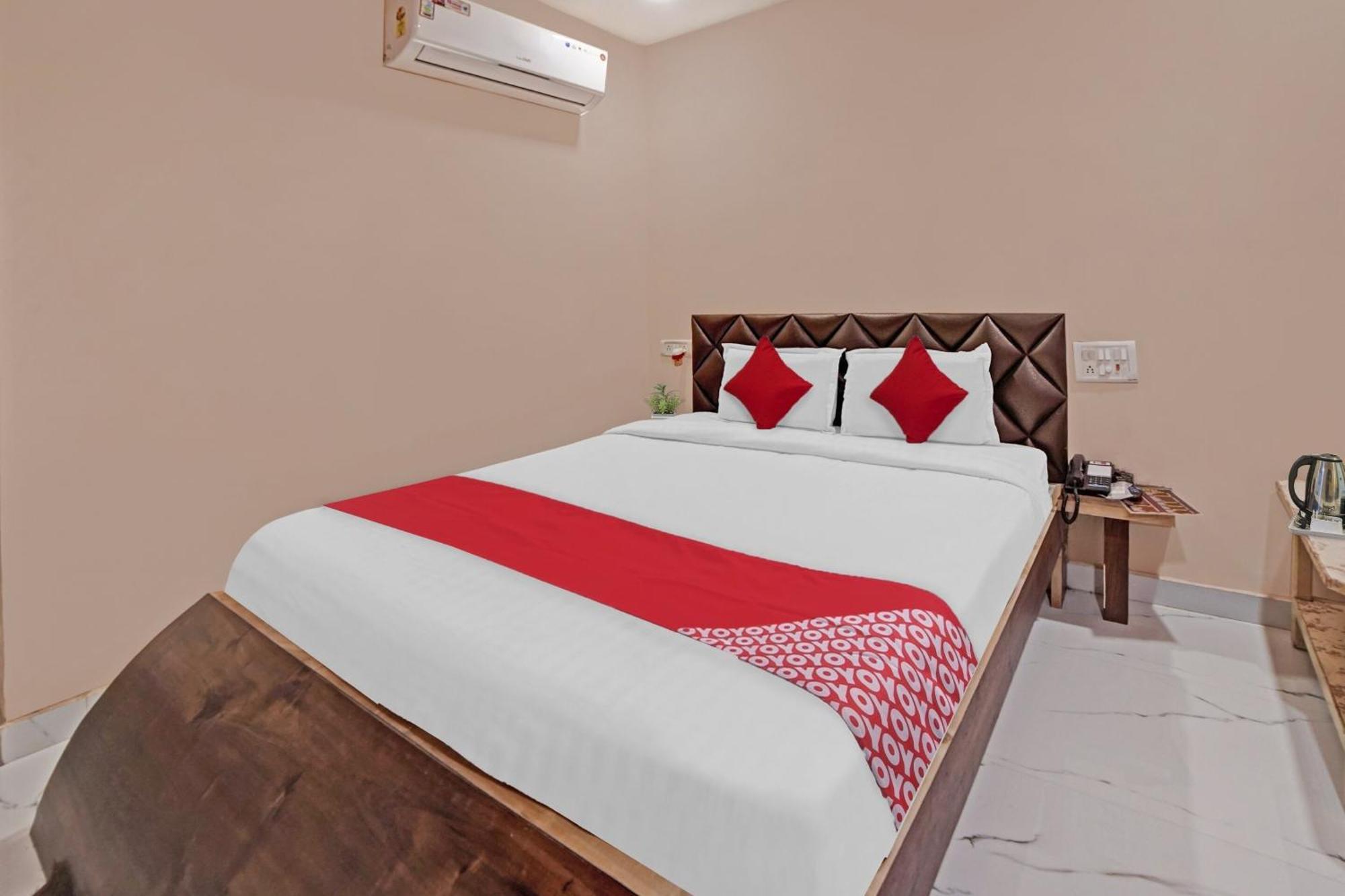 Hotel O Sandeep Rāipur Extérieur photo